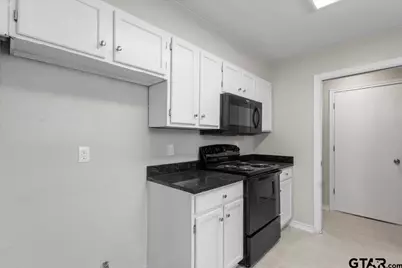 907 Peggy Dr., Whitehouse, TX 75791 - Photo 10