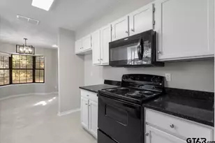 907 Peggy Dr, Whitehouse, TX 75791 - Photo 8