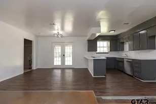 2908 Golden Rd, Tyler, TX 75701 - Photo 10