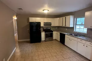 819 W Mims St, Tyler, TX 75702 - Photo 14