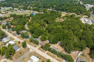 202 Fenton Rd, Longview, TX 75604 - Photo 24