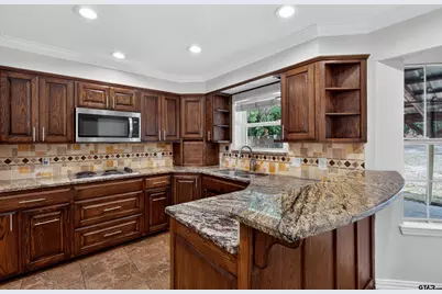 202 Fenton Rd., Longview, TX 75604 - Photo 12
