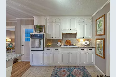 3900 Birdwell Drive, Tyler, TX 75703 - Photo 6