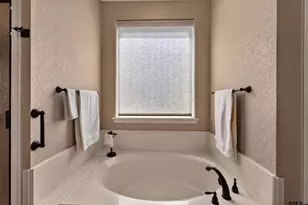 625 Bunker Dr, Tyler, TX 75703 - Photo 26