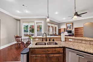 625 Bunker Dr, Tyler, TX 75703 - Photo 14