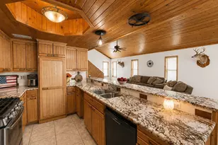 540 Post Oak St, Overton, TX 75684 - Photo 12