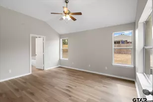386 Molly, Lindale, TX 75771 - Photo 24