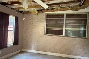 201 1/2 S Wofford St, Athens, TX 75751 - Photo 8