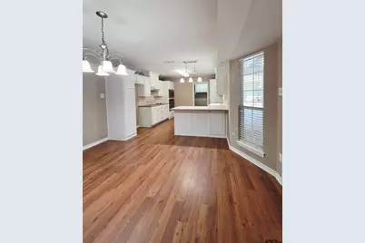 1304 N Whatley, White Oak, TX 75693 - Photo 4