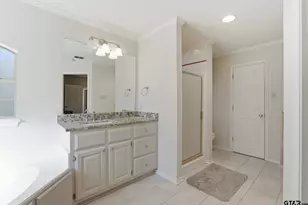 3309 Storey Lake Dr, Tyler, TX 75707 - Photo 16