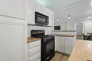1738 Sampson Dr, Tyler, TX 75701 - Photo 14