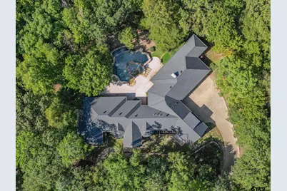 3402 Ridge Bluff, Tyler, TX 75707 - Photo 2