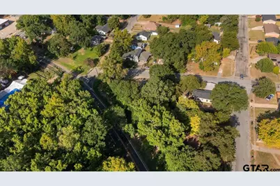 402 E Barrett, Tyler, TX 75702 - Photo 26