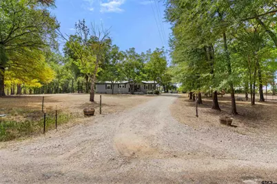 19420 Cr 3411, Chandler, TX 75758 - Photo 34