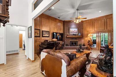 19132 Falls Creek Dr., Flint, TX 75762 - Photo 8