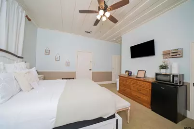 408 Houston St, Jefferson, TX 75657 - Photo 44