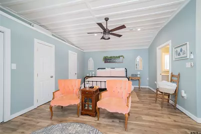 408 Houston St, Jefferson, TX 75657 - Photo 24