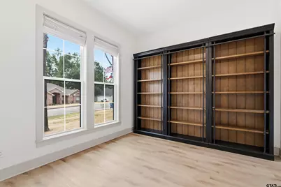 2110 Stanford, Jacksonville, TX 75766 - Photo 8