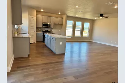 15528 Greenhouse Way, Lindale, TX 75771 - Photo 2
