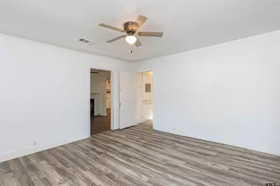 209 S Oak St., Van, TX 75790 - Photo 14