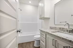 817 Boyd Ave, Tyler, TX 75701 - Photo 24