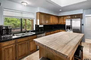 109 Old Barn Cir, Holly Lake Ranch, TX 75765 - Photo 4