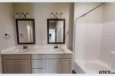 5405 Briar Cove, Tyler, TX 75703 - Photo 12