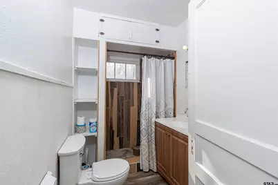 209 S Oak St., Van, TX 75790 - Photo 18