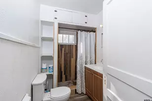 209 S Oak St, Van, TX 75790 - Photo 18