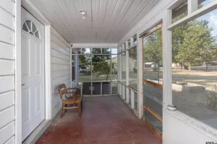 209 S Oak St, Van, TX 75790 - Photo 4