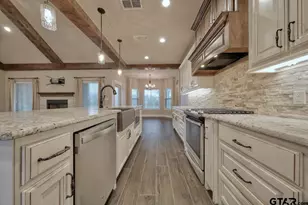601 Corrigan Trails Blvd, Lindale, TX 75771 - Photo 8
