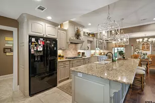 3806 Pollard Dr, Tyler, TX 75701 - Photo 8