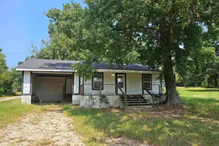 102 Cook St, Arp, TX 75750 - Photo 1