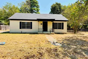 406 Marchman, Lindale, TX 75771 - Photo 1