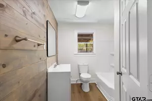 406 Marchman, Lindale, TX 75771 - Photo 4