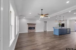 124 Rose Row Ln, Winona, TX 75792 - Photo 10