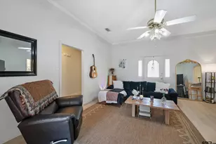 310 Linda Ln, Lindale, TX 75771 - Photo 12