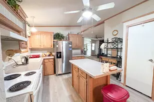 24425 Kevin Dr, Frankston, TX 75763 - Photo 14