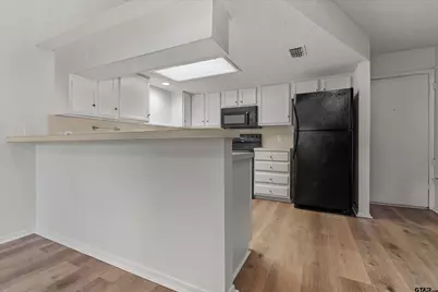 2404 Villa Ct, Tyler, TX 75703 - Photo 6