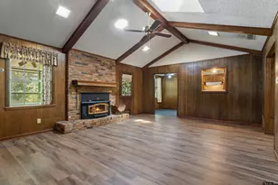 823 Bama Ln, Tyler, TX 75701 - Photo 2
