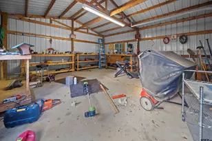 15236 Hillview Rd, Tyler, TX 75703 - Photo 40