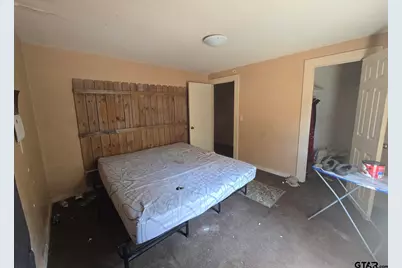 813 Sycamore St, Mineola, TX 75773 - Photo 14