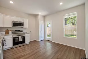 615 Park Central, Chandler, TX 75758 - Photo 6
