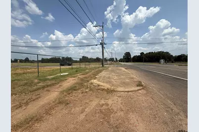 2700 Upshur, Gladewater, TX 75647 - Photo 6