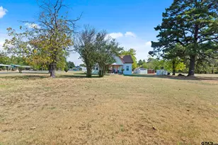 399 E Quitman St, Alba, TX 75410 - Photo 2