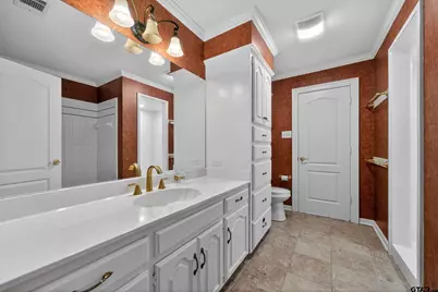 504 Hyde Park Dr, Tyler, TX 75701 - Photo 32