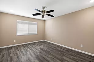 311 S Hillshore Dr, Longview, TX 75605 - Photo 18