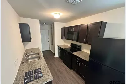 408 Jonathan St, Athens, TX 75751 - Photo 10