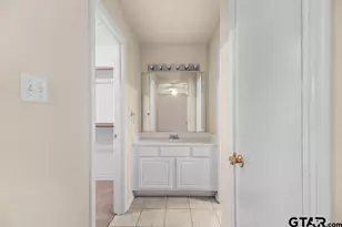 5401 Hollytree Dr, Tyler, TX 75703 - Photo 20
