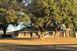 2529 W Hwy 11, Pittsburg, TX 75686 - Photo 2